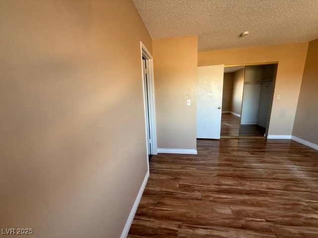 8256 ABERCROMBE Way, Las Vegas, NV 89145