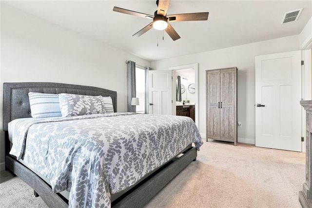 563 Gunter Drive, Hoschton, GA 30548