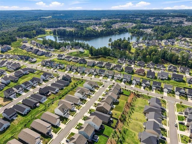563 Gunter Drive, Hoschton, GA 30548