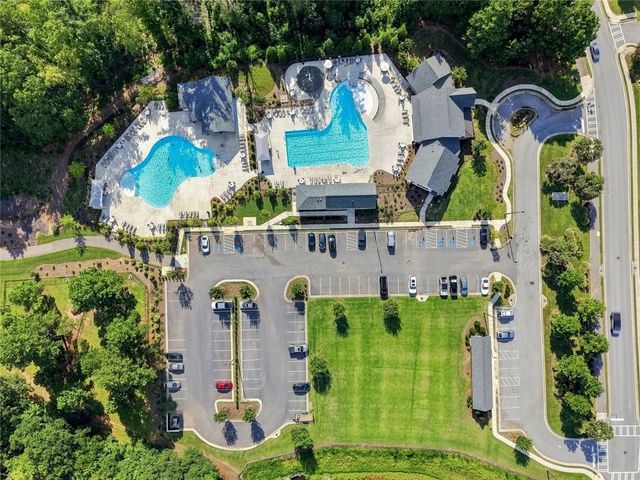 563 Gunter Drive, Hoschton, GA 30548