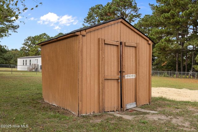 475 Vail Drive, Greenville, NC 27834