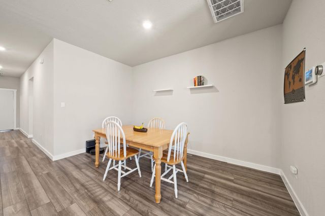 1117 Tipton ST, Georgetown, TX 78633