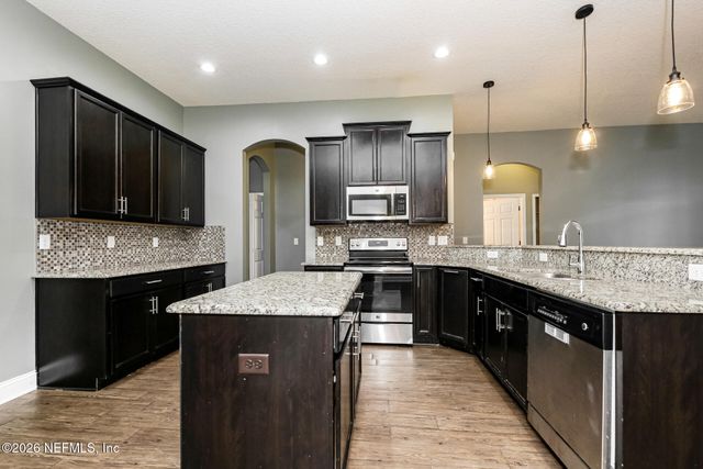 9868 PATRIOT RIDGE Drive, Jacksonville, FL 32221