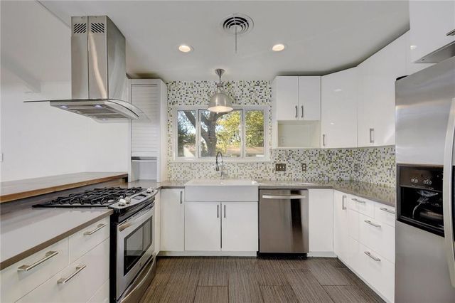 3005 White Rock DR, Austin, TX 78757