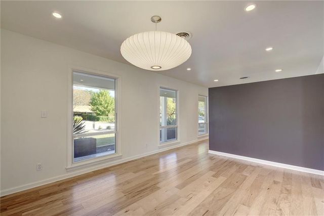 3005 White Rock DR, Austin, TX 78757