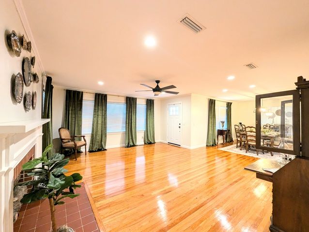 241 N Morris Street, Slocomb, AL 36375