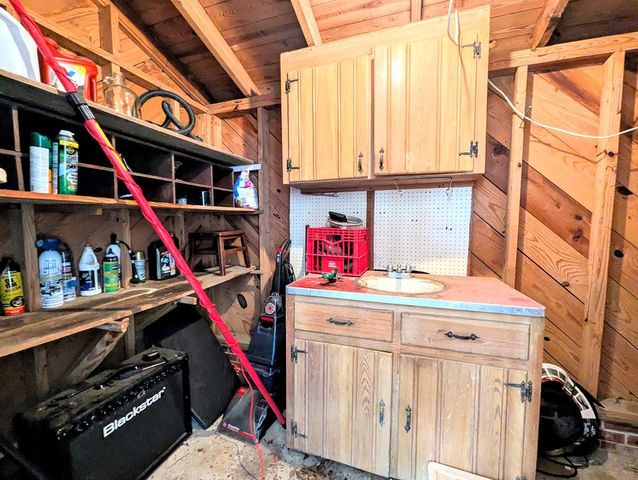 241 N Morris Street, Slocomb, AL 36375