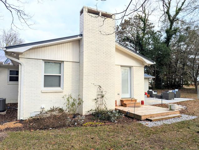 241 N Morris Street, Slocomb, AL 36375