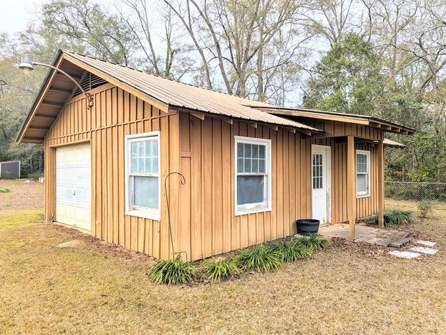 241 N Morris Street, Slocomb, AL 36375