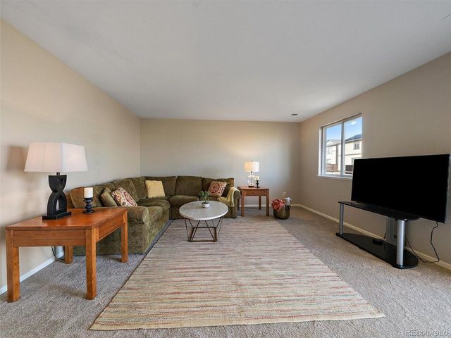 16185 Peregrine Dr, Parker, CO 80134
