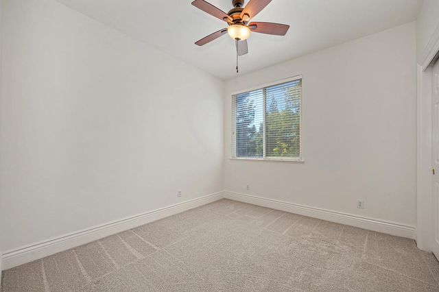5825 Oak Place Ct, Fair Oaks, CA 95628