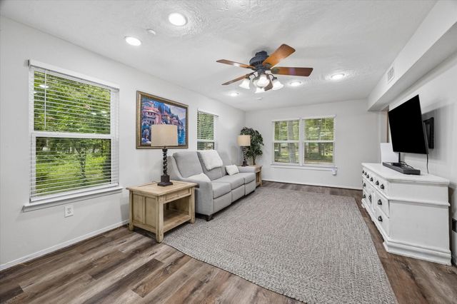10765 Champion Forest Road, Conroe, TX 77303