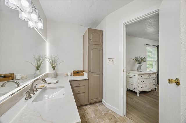 10765 Champion Forest Road, Conroe, TX 77303