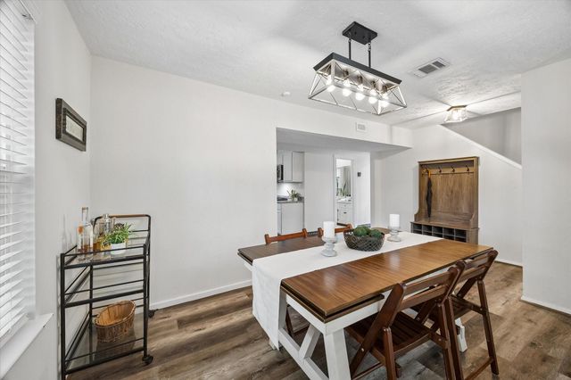 10765 Champion Forest Road, Conroe, TX 77303