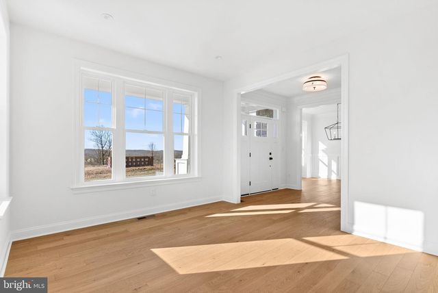 108 LEXINGTON MNR, Glenmoore, PA 19343