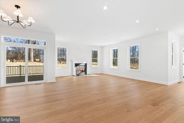 108 LEXINGTON MNR, Glenmoore, PA 19343