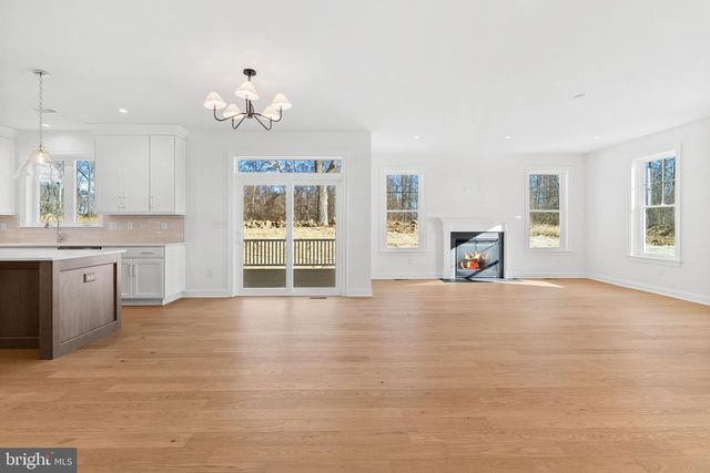 108 LEXINGTON MNR, Glenmoore, PA 19343