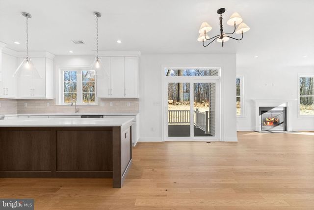 108 LEXINGTON MNR, Glenmoore, PA 19343