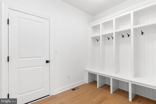 108 LEXINGTON MNR, Glenmoore, PA 19343