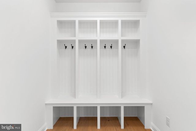 108 LEXINGTON MNR, Glenmoore, PA 19343