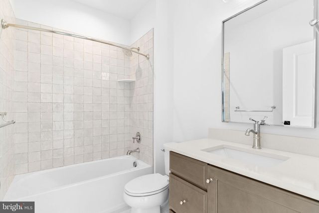 108 LEXINGTON MNR, Glenmoore, PA 19343