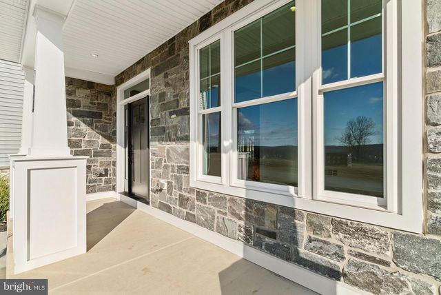 108 LEXINGTON MNR, Glenmoore, PA 19343