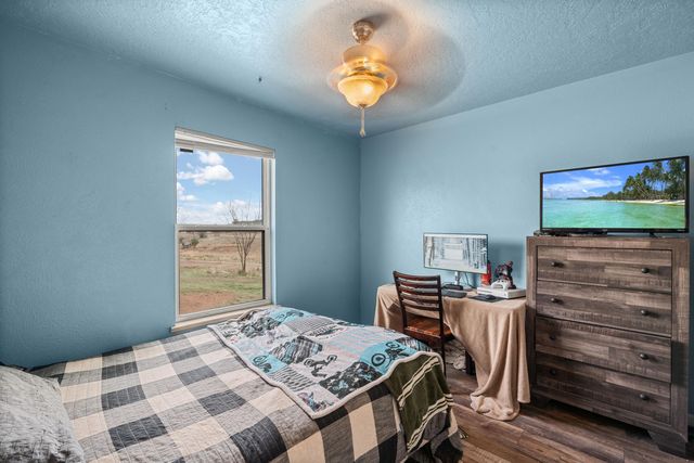 33 EQUESTRIAN Trail, Edgewood, NM 87015