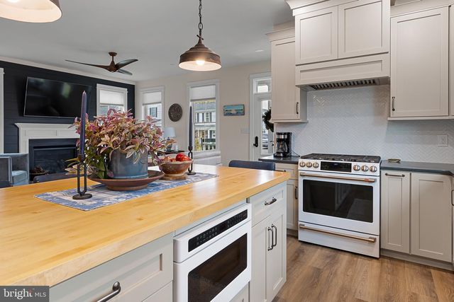 330 CECIL STREET, Chesapeake City, MD 21915