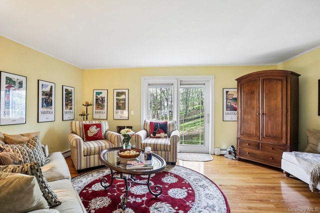 21 Stonehouse Road, Somers, NY 10589