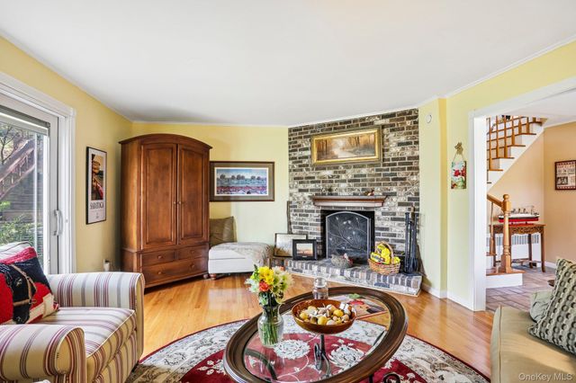 21 Stonehouse Road, Somers, NY 10589