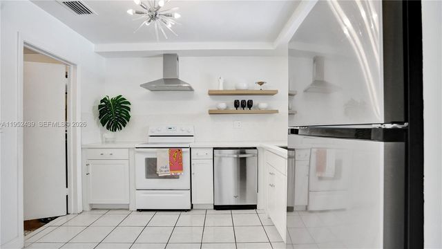 1105 N 31st Ct, Hollywood, FL 33021