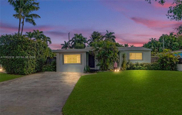 1105 N 31st Ct, Hollywood, FL 33021