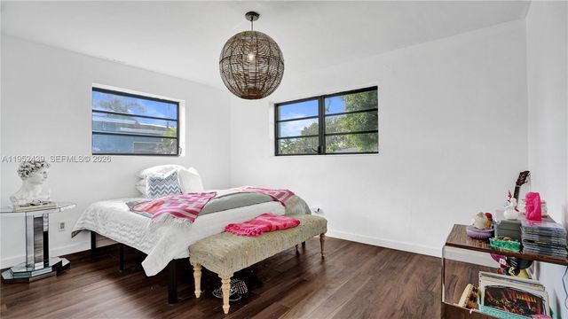 1105 N 31st Ct, Hollywood, FL 33021