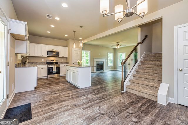 336 Barnetts Bridge Road, Jackson, GA 30233