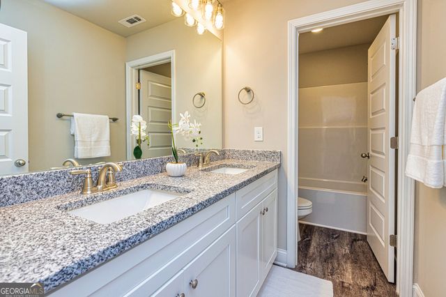 336 Barnetts Bridge Road, Jackson, GA 30233