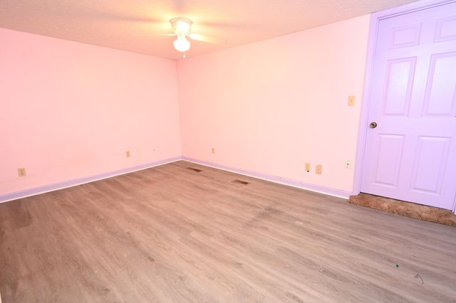 132 Boofer Road, Ringgold, GA 30736