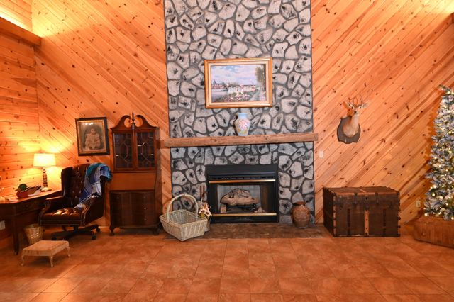 132 Boofer Road, Ringgold, GA 30736