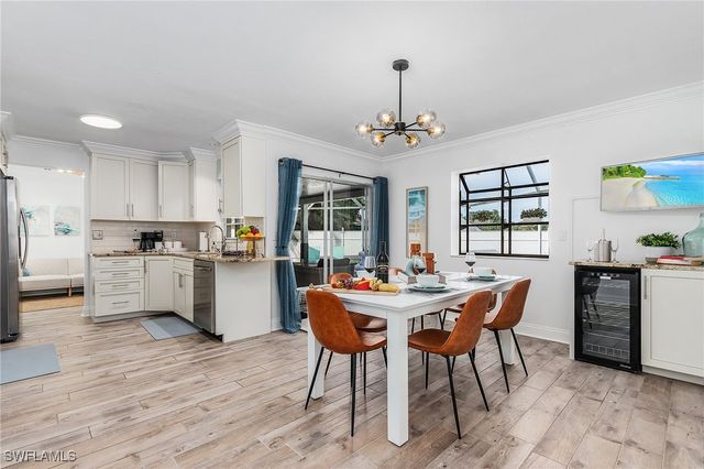 10230 Sandy Hollow LN, Bonita Springs, FL 34135