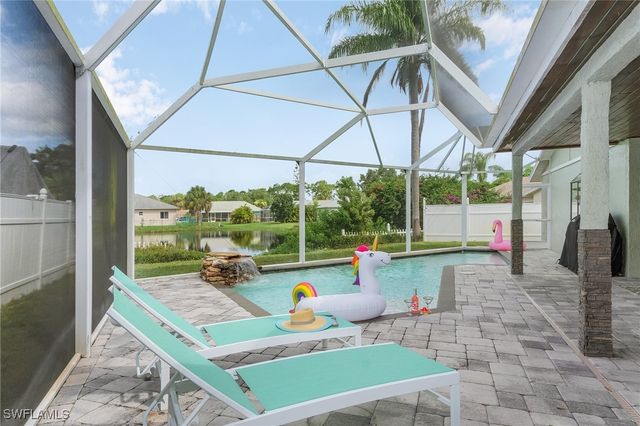 10230 Sandy Hollow LN, Bonita Springs, FL 34135