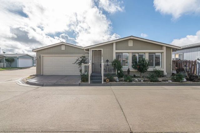 27250 Murrieta 109, Menifee, CA 92586