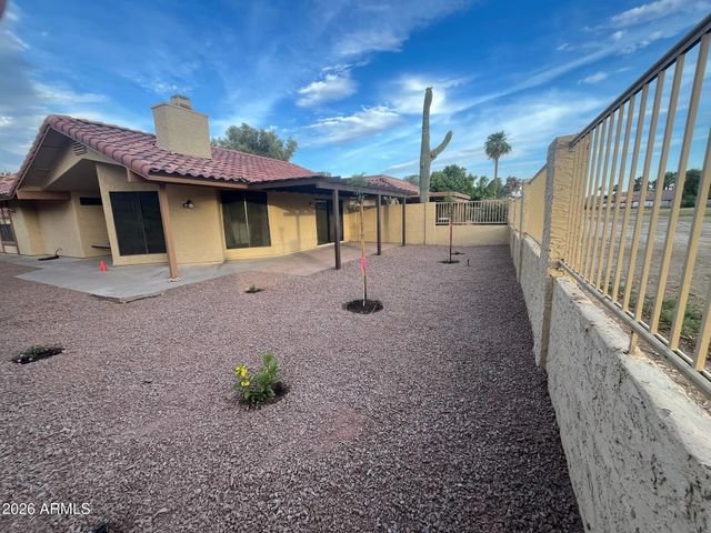 12234 S SHOSHONI Drive, Phoenix, AZ 85044