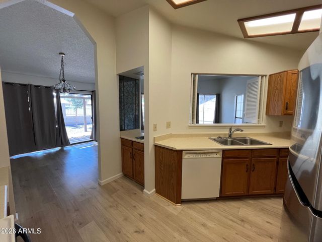 12234 S SHOSHONI Drive, Phoenix, AZ 85044