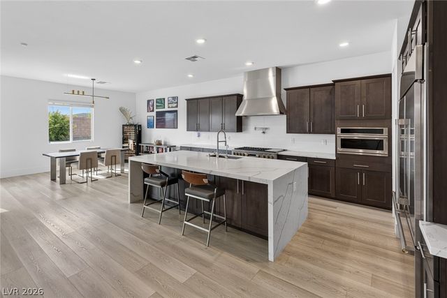 7967 Aravani Court, Las Vegas, NV 89131