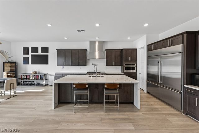 7967 Aravani Court, Las Vegas, NV 89131