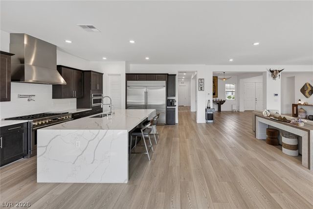 7967 Aravani Court, Las Vegas, NV 89131