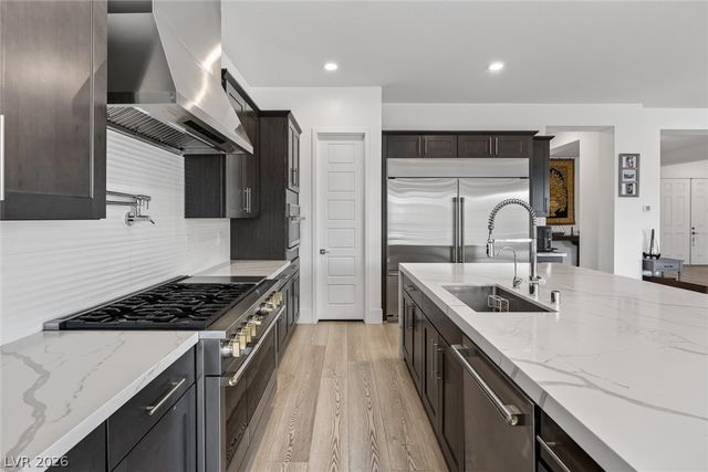 7967 Aravani Court, Las Vegas, NV 89131