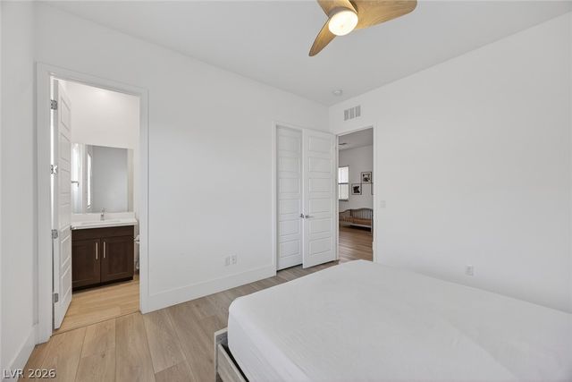 7967 Aravani Court, Las Vegas, NV 89131