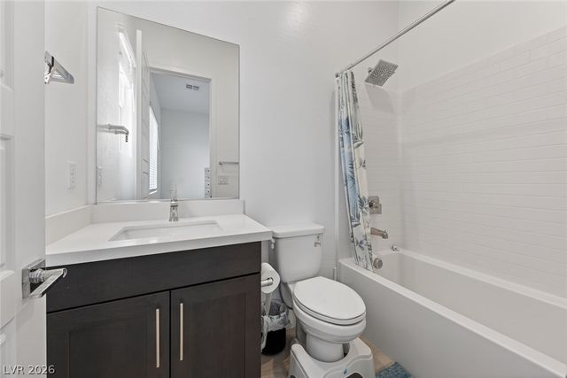 7967 Aravani Court, Las Vegas, NV 89131