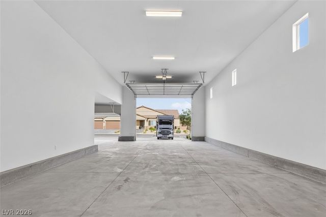 7967 Aravani Court, Las Vegas, NV 89131
