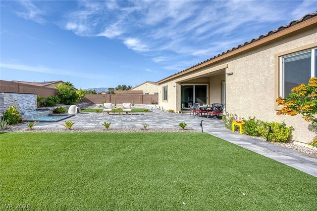 7967 Aravani Court, Las Vegas, NV 89131